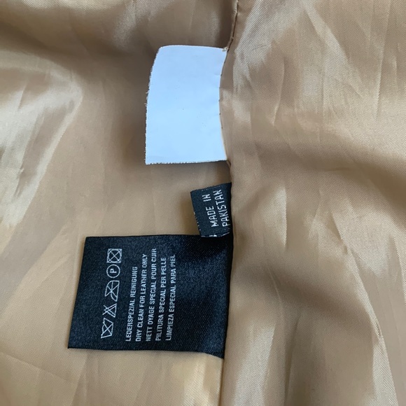 Leather Fringe, Native American Beaded Jacket - Picture 10 of 15